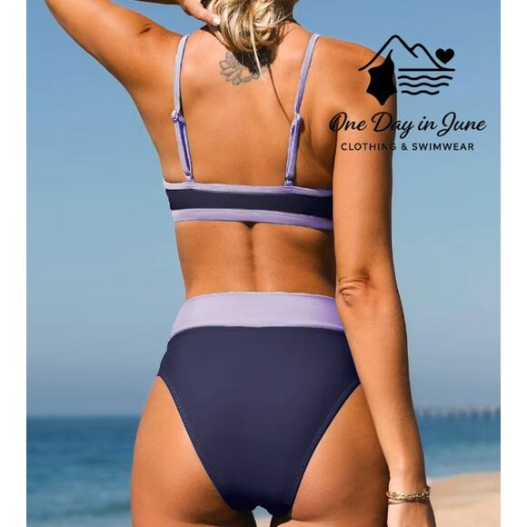 Cupshe Keyhole Bikini Swimsuit Size S - Picture 2 of 7